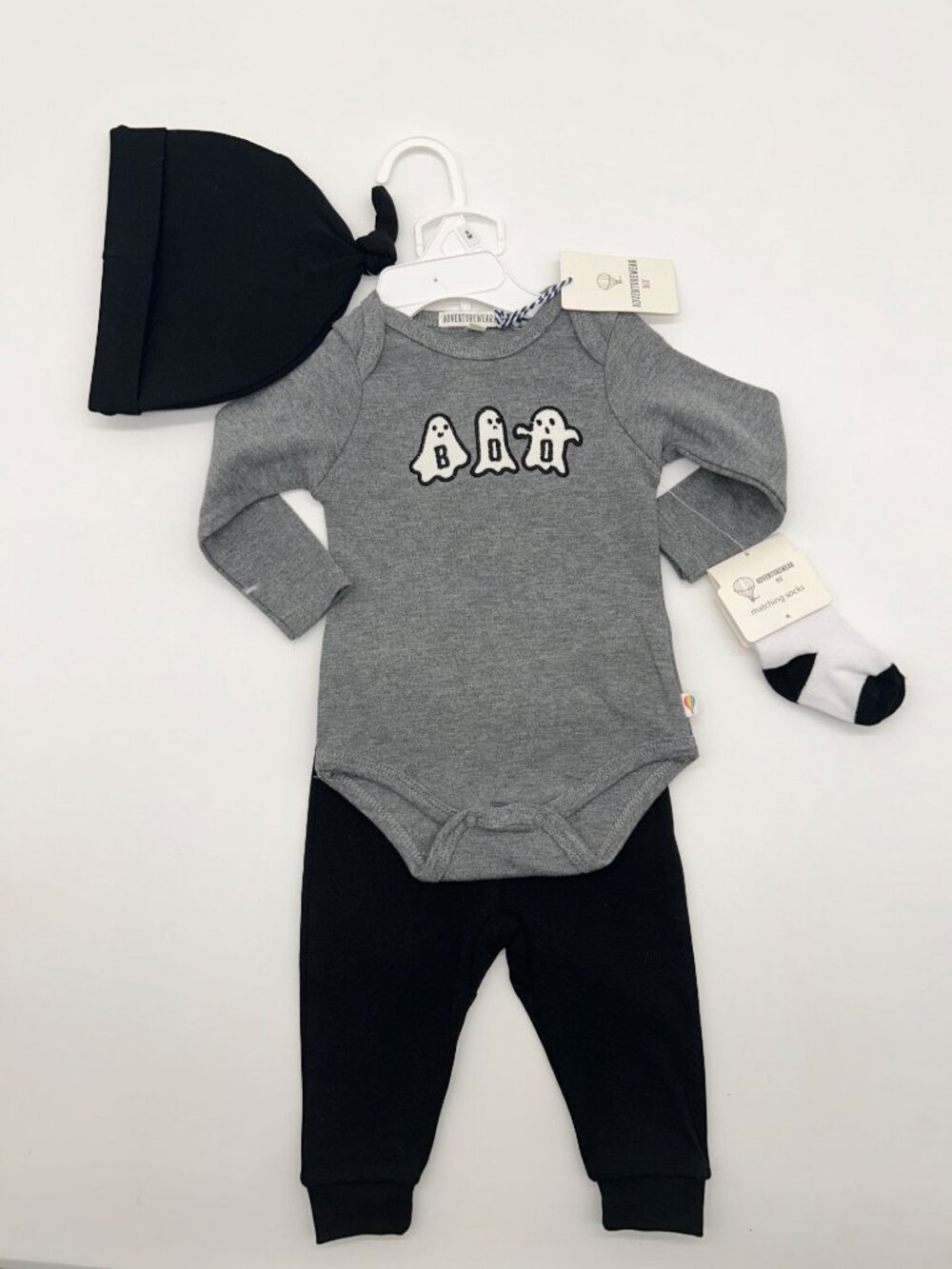 Adventure Wear 360 Boys/Unisex 6m 4pc Long Sleeve Halloween set NWT